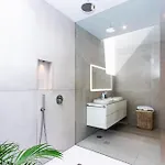 Tenik Villa *