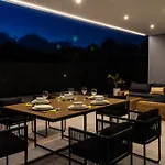 Villa Tenik *