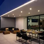 Tenik Villa